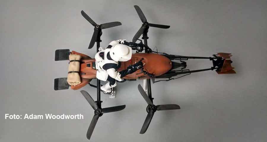Draufsicht: So sieht die Star Wars Speeder Bike Drohne von oben aus